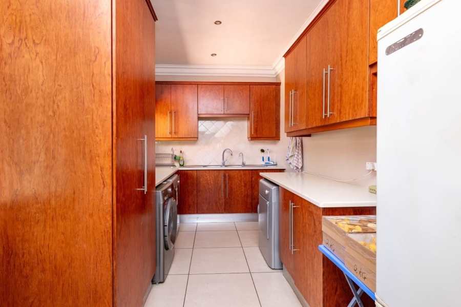 4 Bedroom Property for Sale in Monument Heights Northern Cape